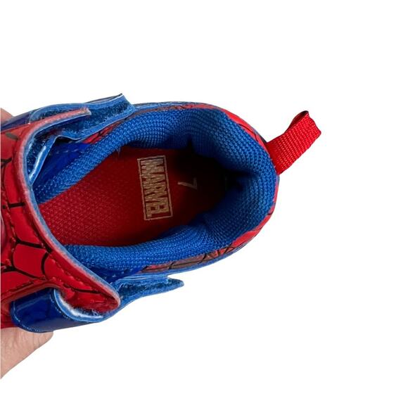 Spiderman Sneakers Marvel Toddler Unisex Light Up Twist & Turn Reversible Shoe 7 - Picture 7 of 9